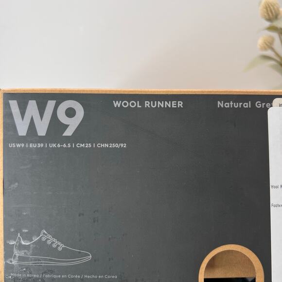 Allbirds Wool Runner Lace-up Sneakers Gray Athletic Low Top Women 9 NWB - Picture 10 of 10